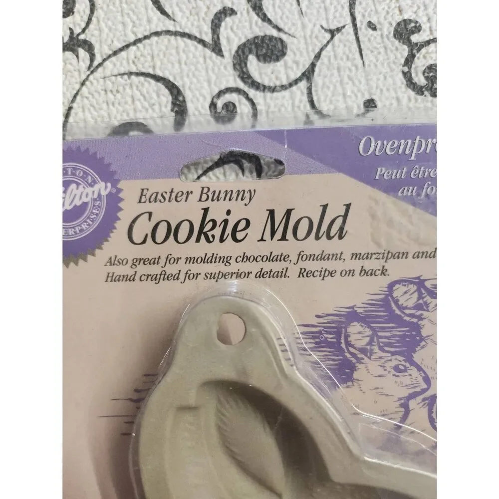 Wilton Easter Bunny  Cookie Mold
